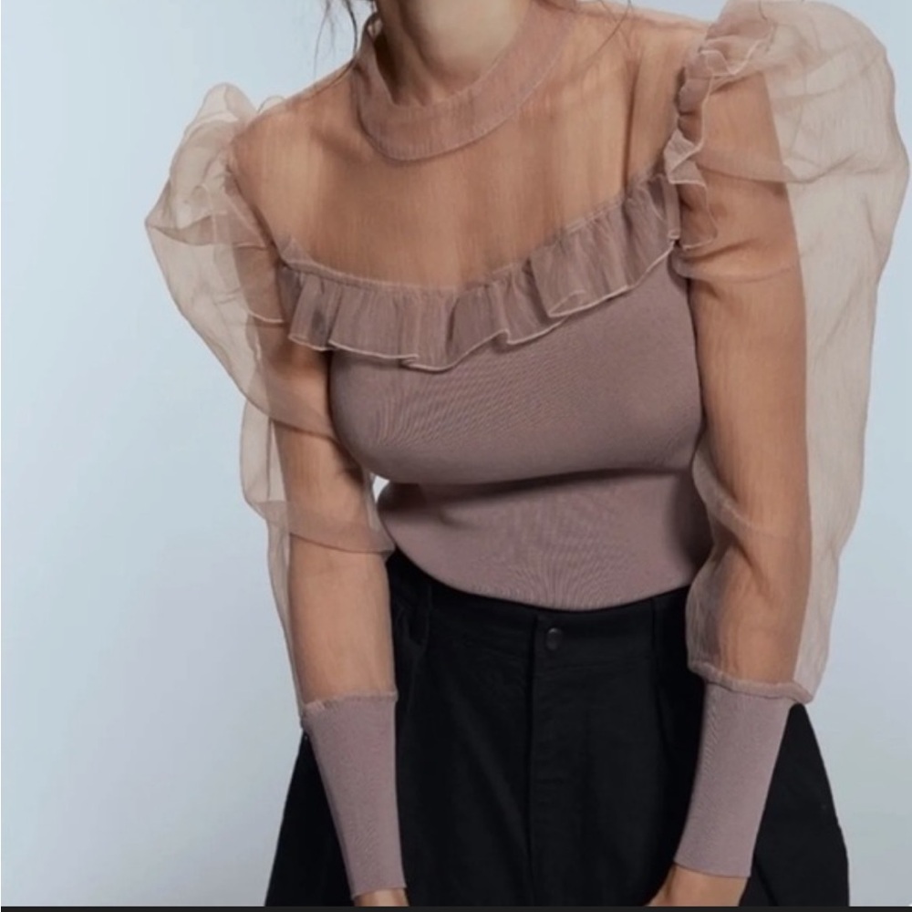 New ZARA Ruffle Organza Contrasting Knit Top Puff Sleeve Blouse in Taupe Size L - Picture 2 of 5